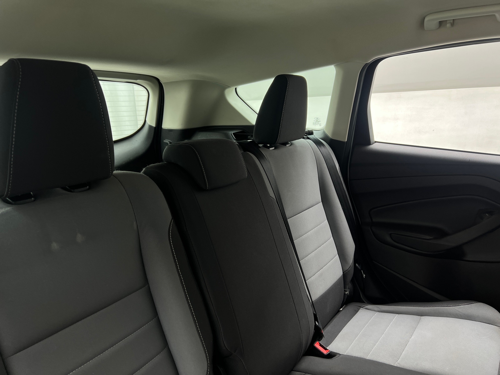 Thumbnail: 2019 Ford Escape - 6