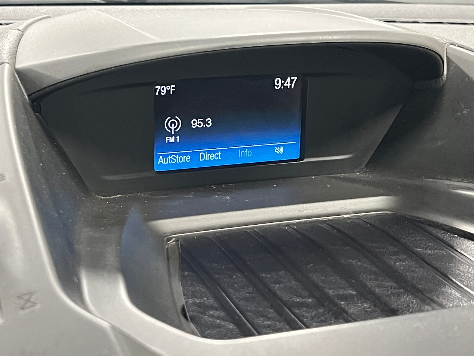 Thumbnail: 2019 Ford Escape - 4
