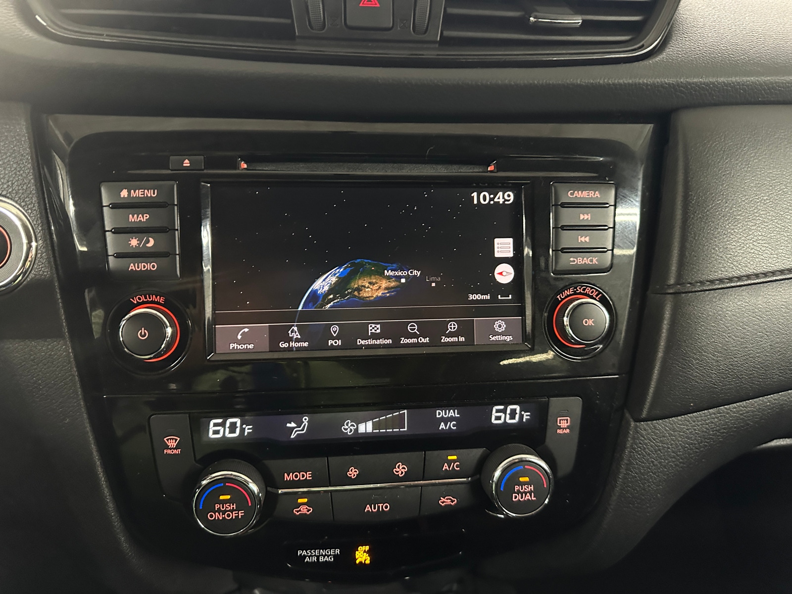 Thumbnail: 2018 Nissan Rogue - 4