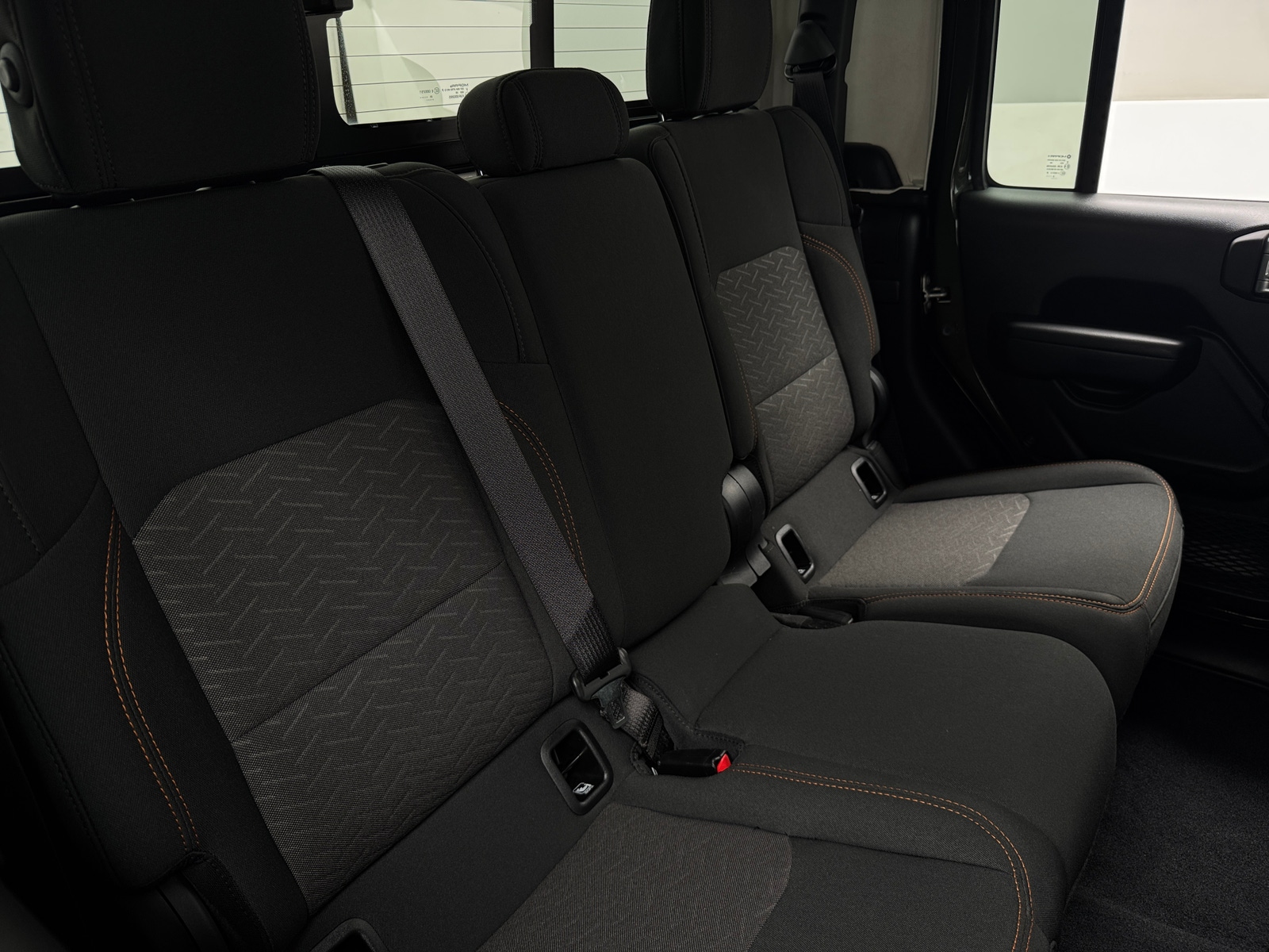 Thumbnail: 2023 Jeep Gladiator - 6