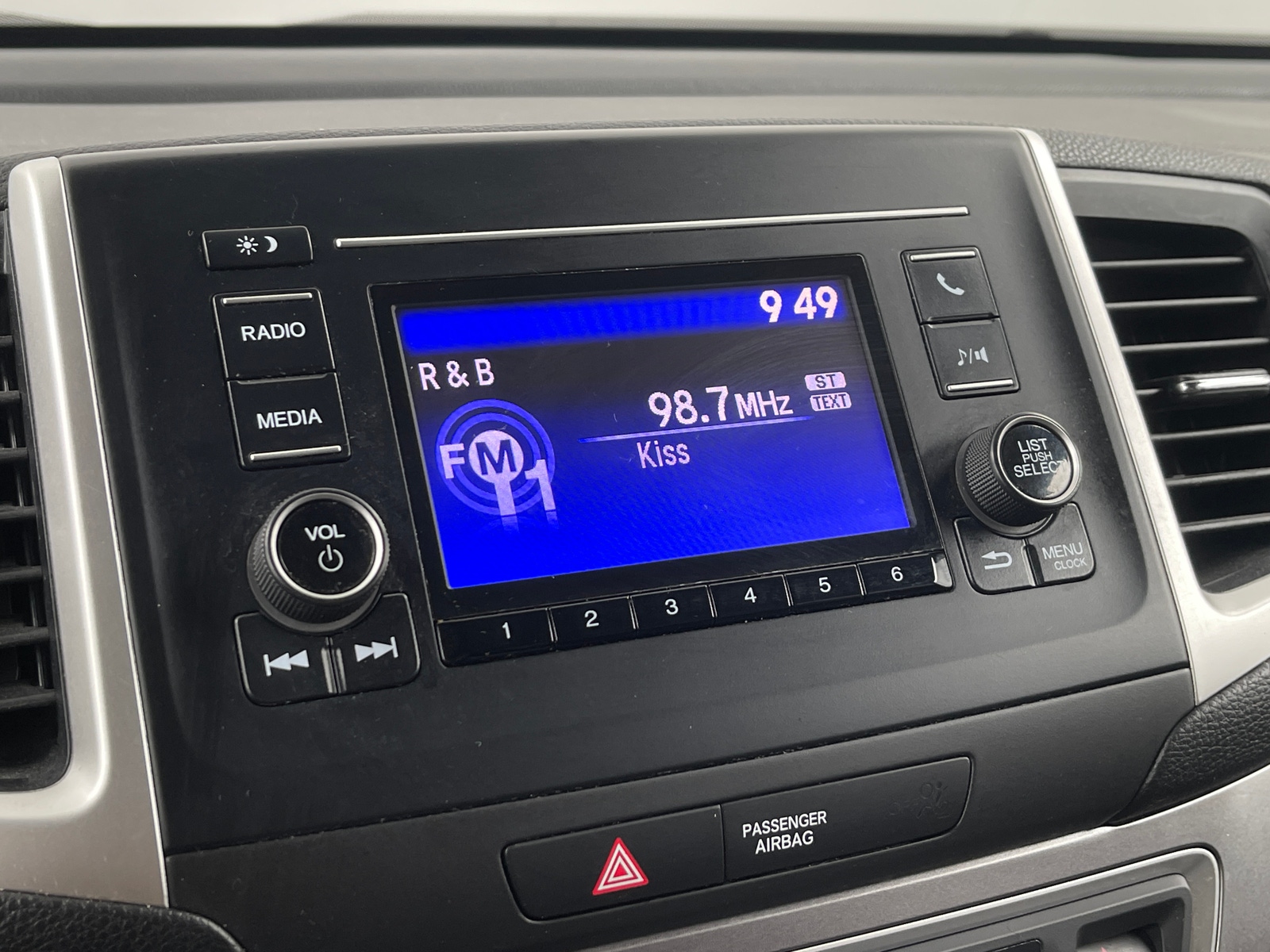 Thumbnail: 2019 Honda Pilot - 4