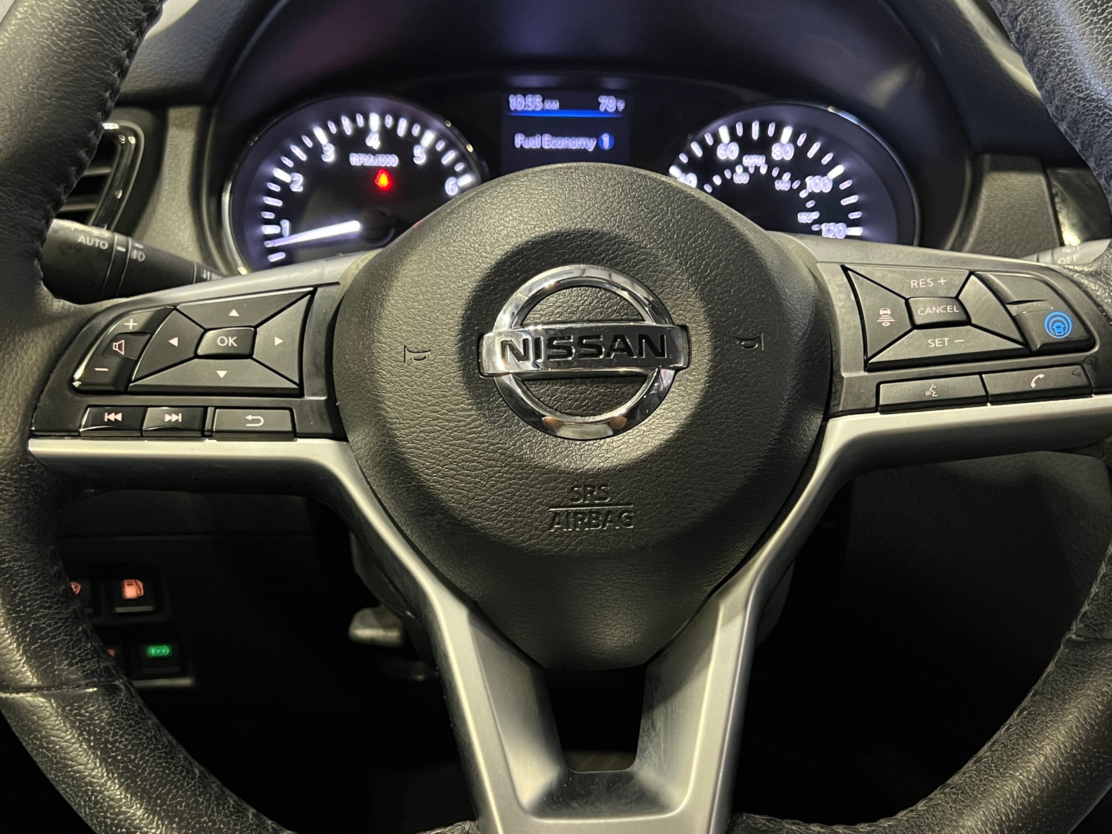Thumbnail: 2019 Nissan Rogue - 4