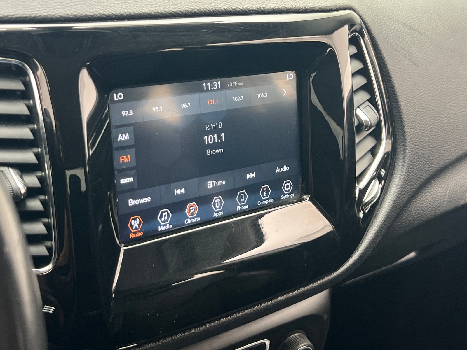 Thumbnail: 2019 Jeep Compass - 4