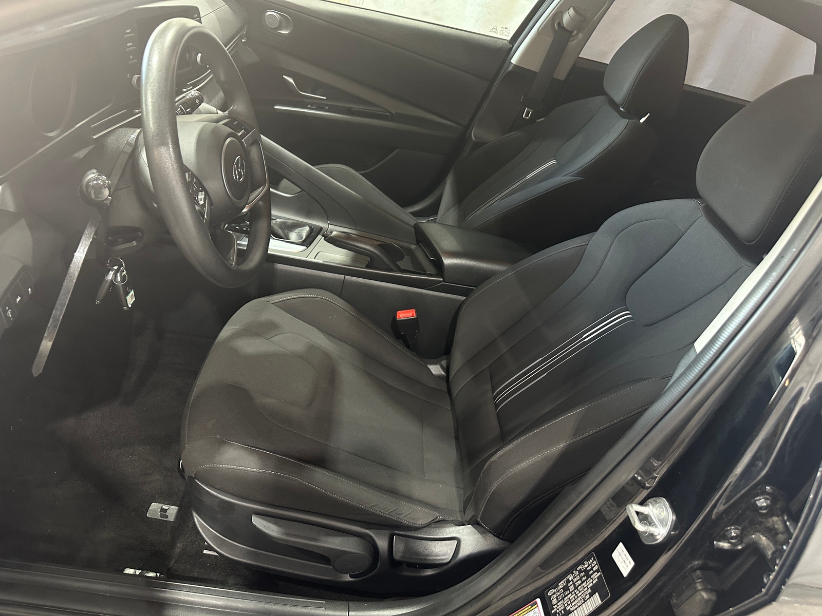 Thumbnail: 2023 Hyundai Elantra - 2