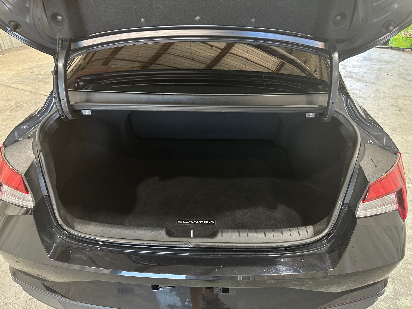 Thumbnail: 2023 Hyundai Elantra - 7