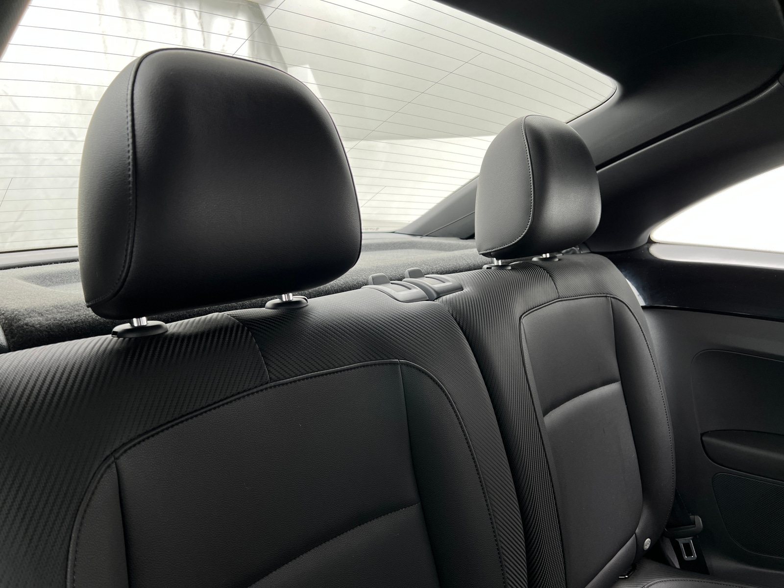 Thumbnail: 2014 Volkswagen Beetle - 6