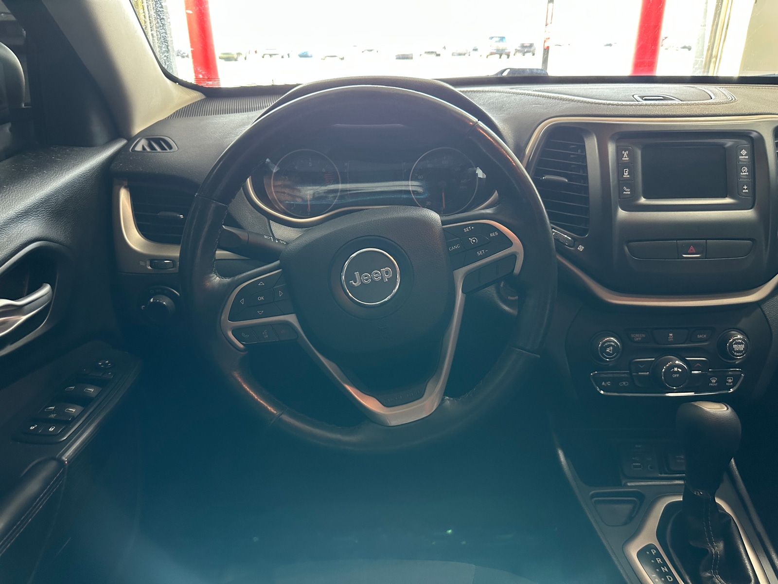 Thumbnail: 2016 Jeep Cherokee - 5