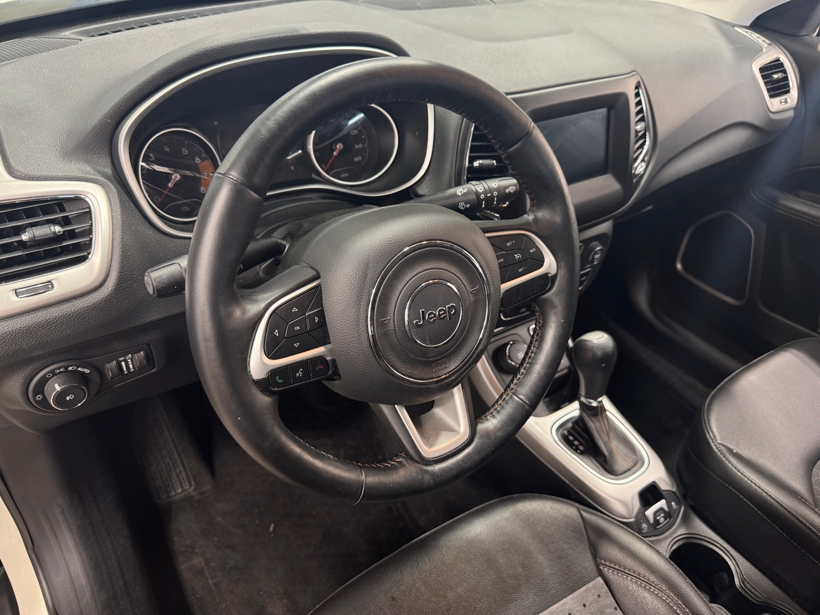 Thumbnail: 2019 Jeep Compass - 2