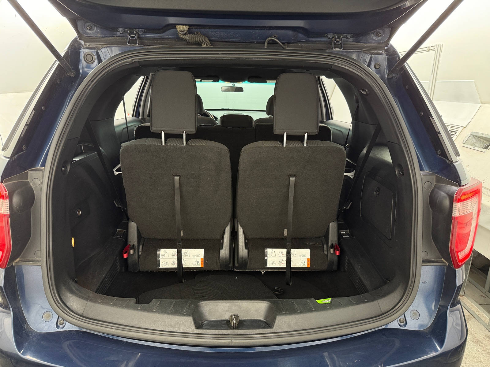 Thumbnail: 2016 Ford Explorer - 7