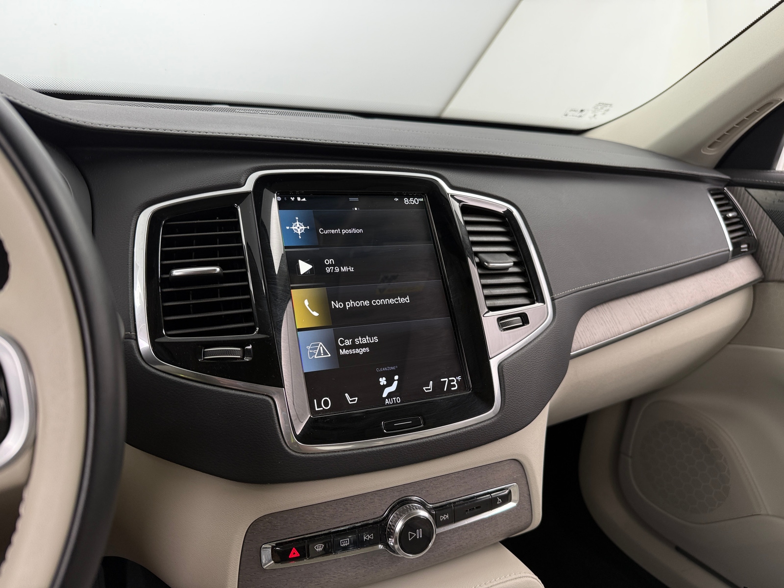 Thumbnail: 2022 Volvo XC90 - 3