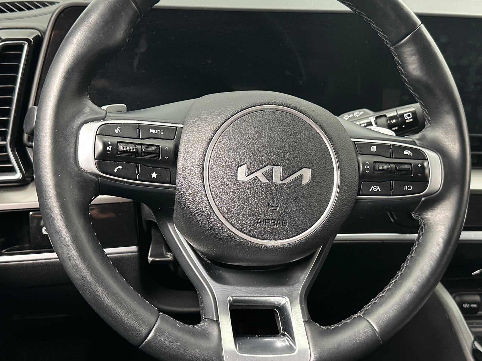 Thumbnail: 2023 Kia Sportage - 4