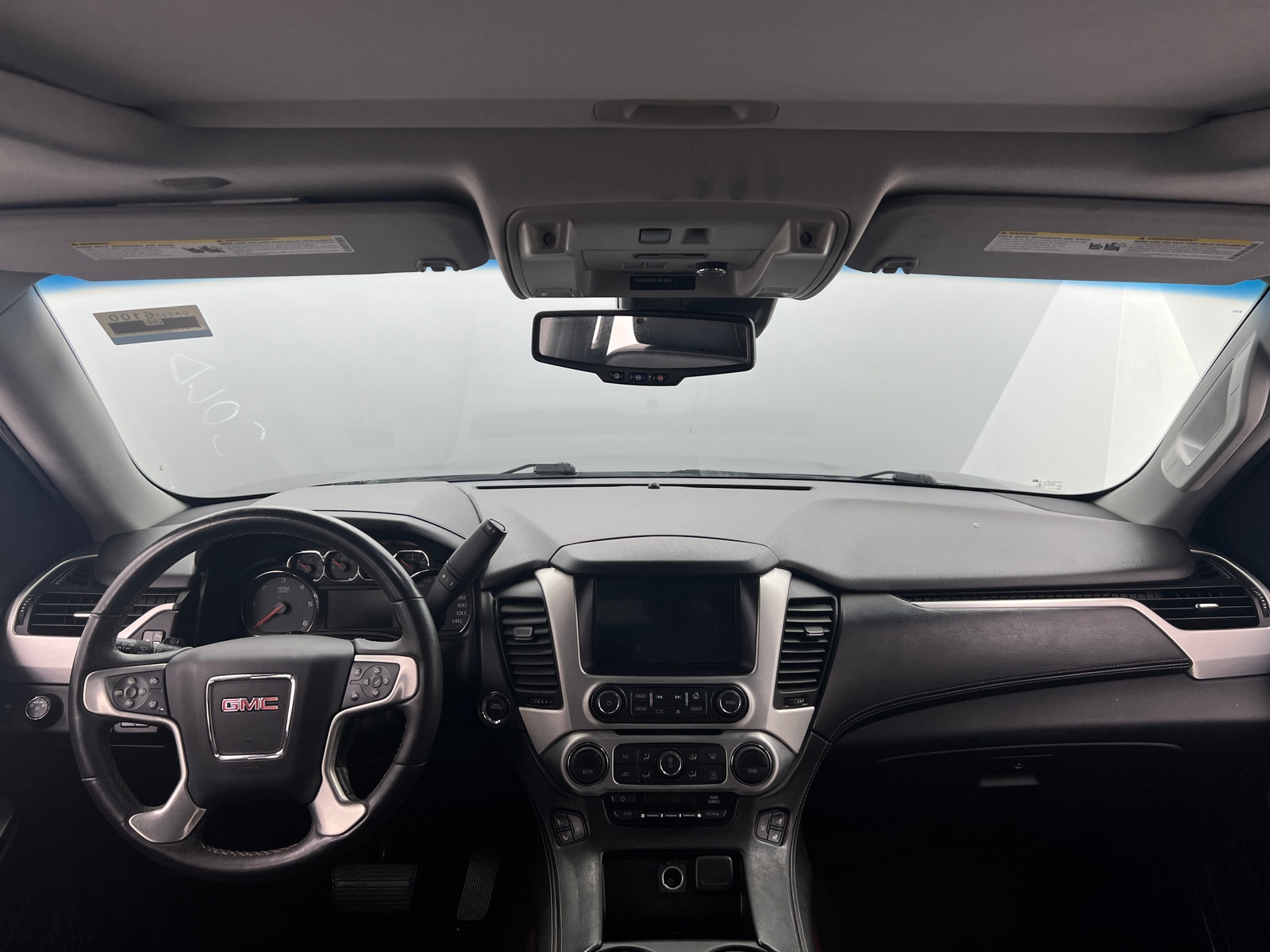 Thumbnail: 2016 GMC Yukon - 2