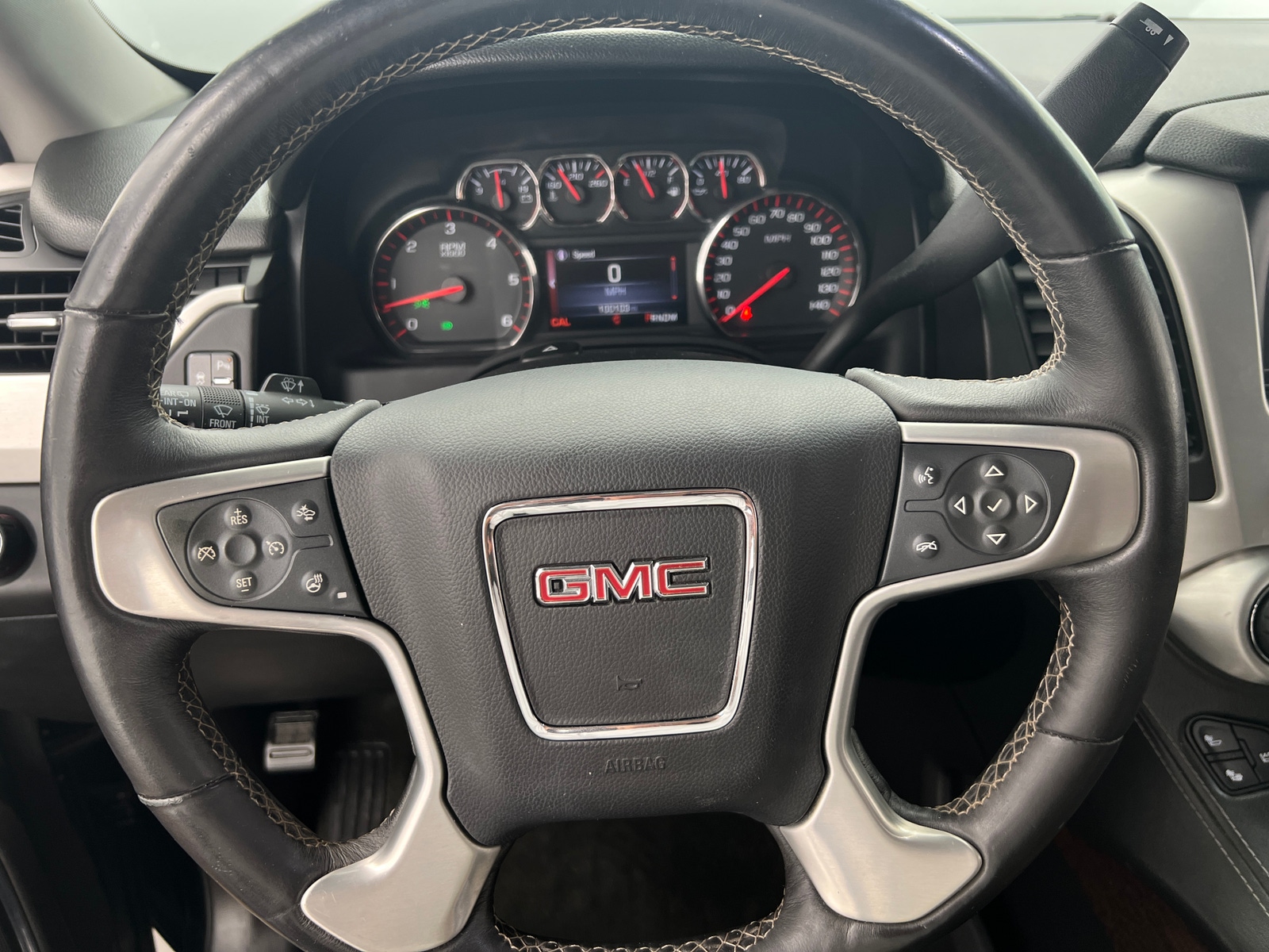 Thumbnail: 2016 GMC Yukon - 4