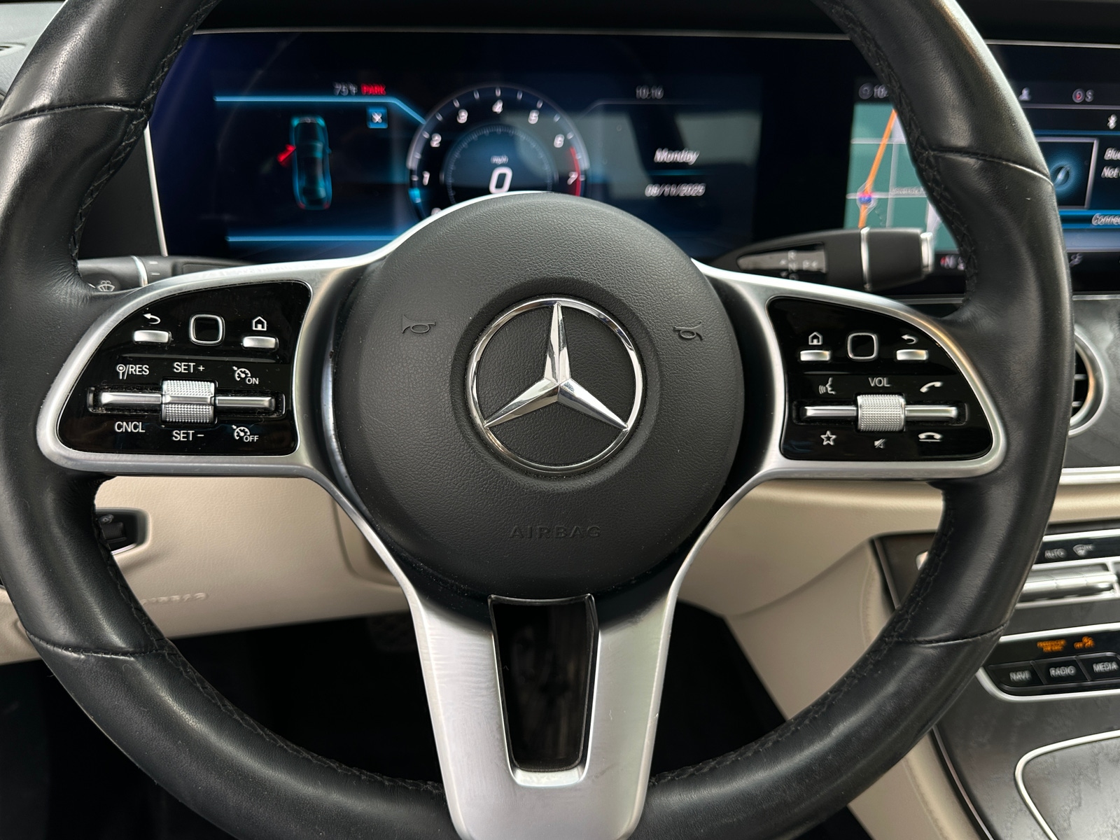 Thumbnail: 2020 Mercedes-Benz E-Class - 4