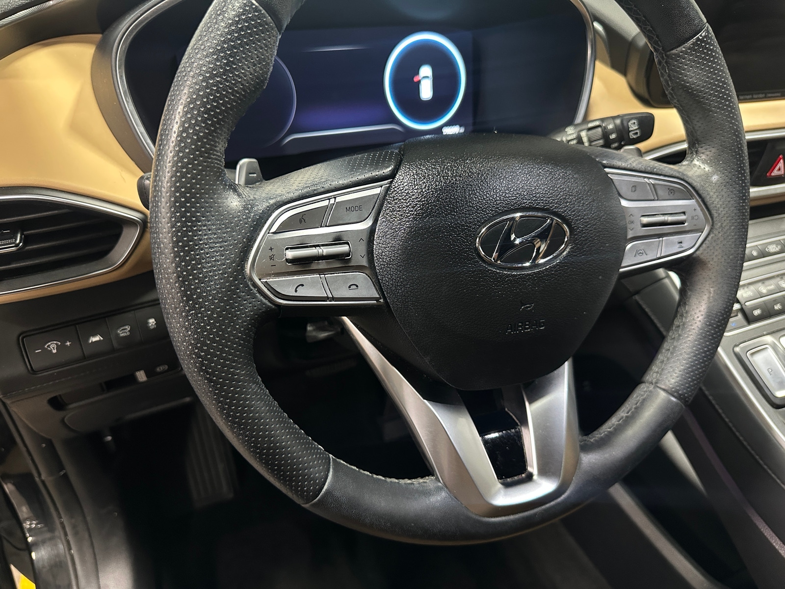 Thumbnail: 2023 Hyundai Santa Fe - 4
