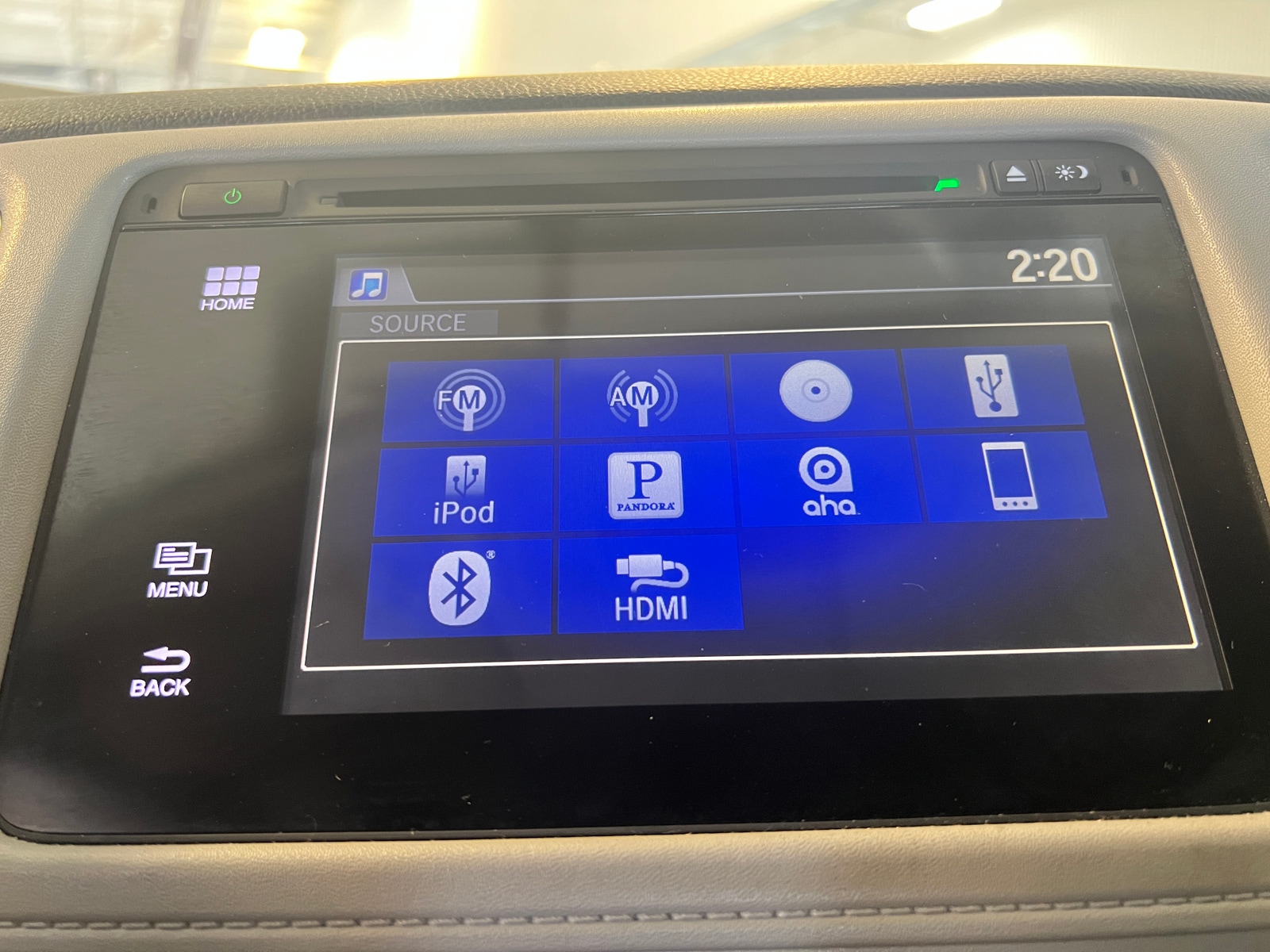 Thumbnail: 2016 Honda HR-V - 4