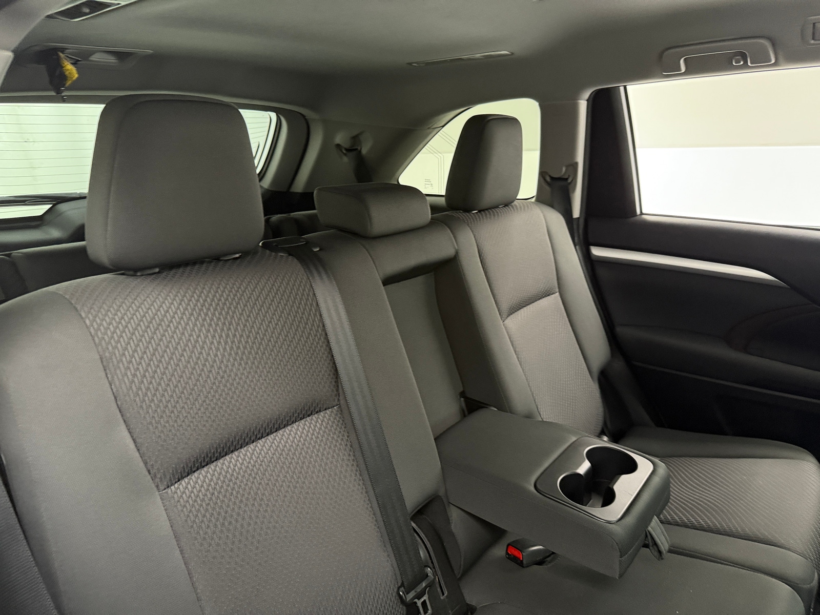 Thumbnail: 2018 Toyota Highlander - 6