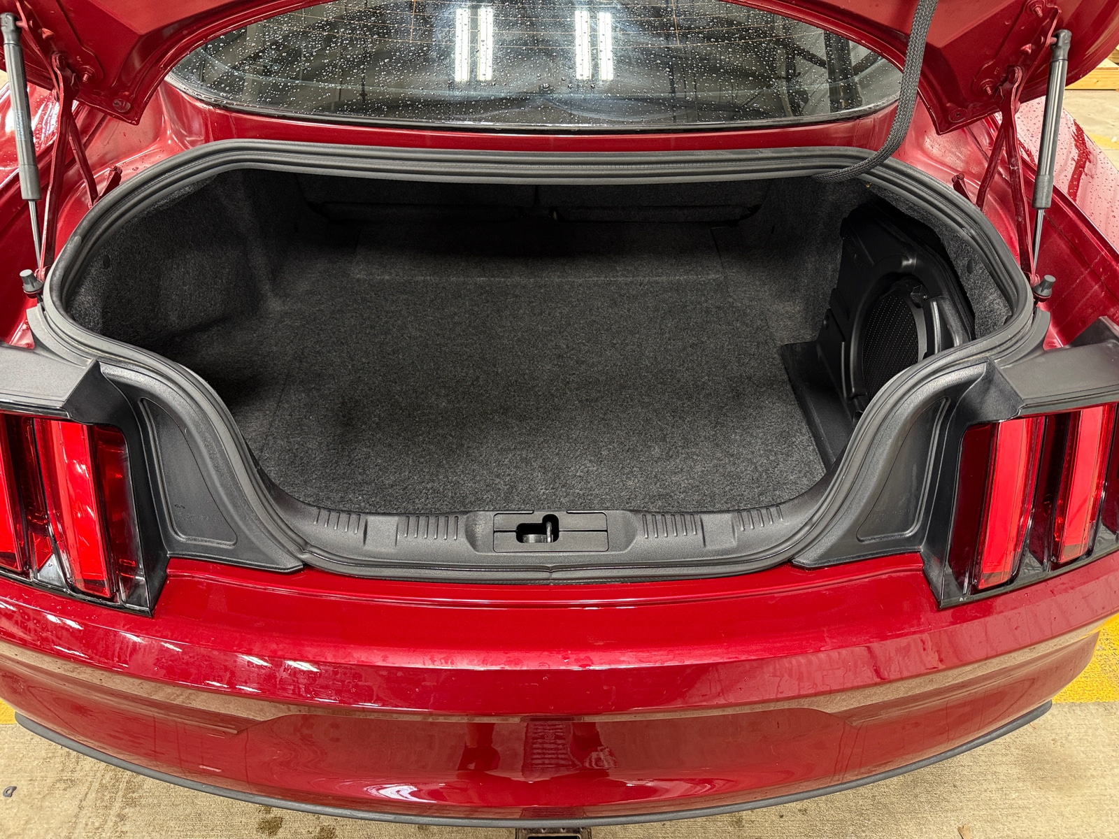Thumbnail: 2016 Ford Mustang - 4