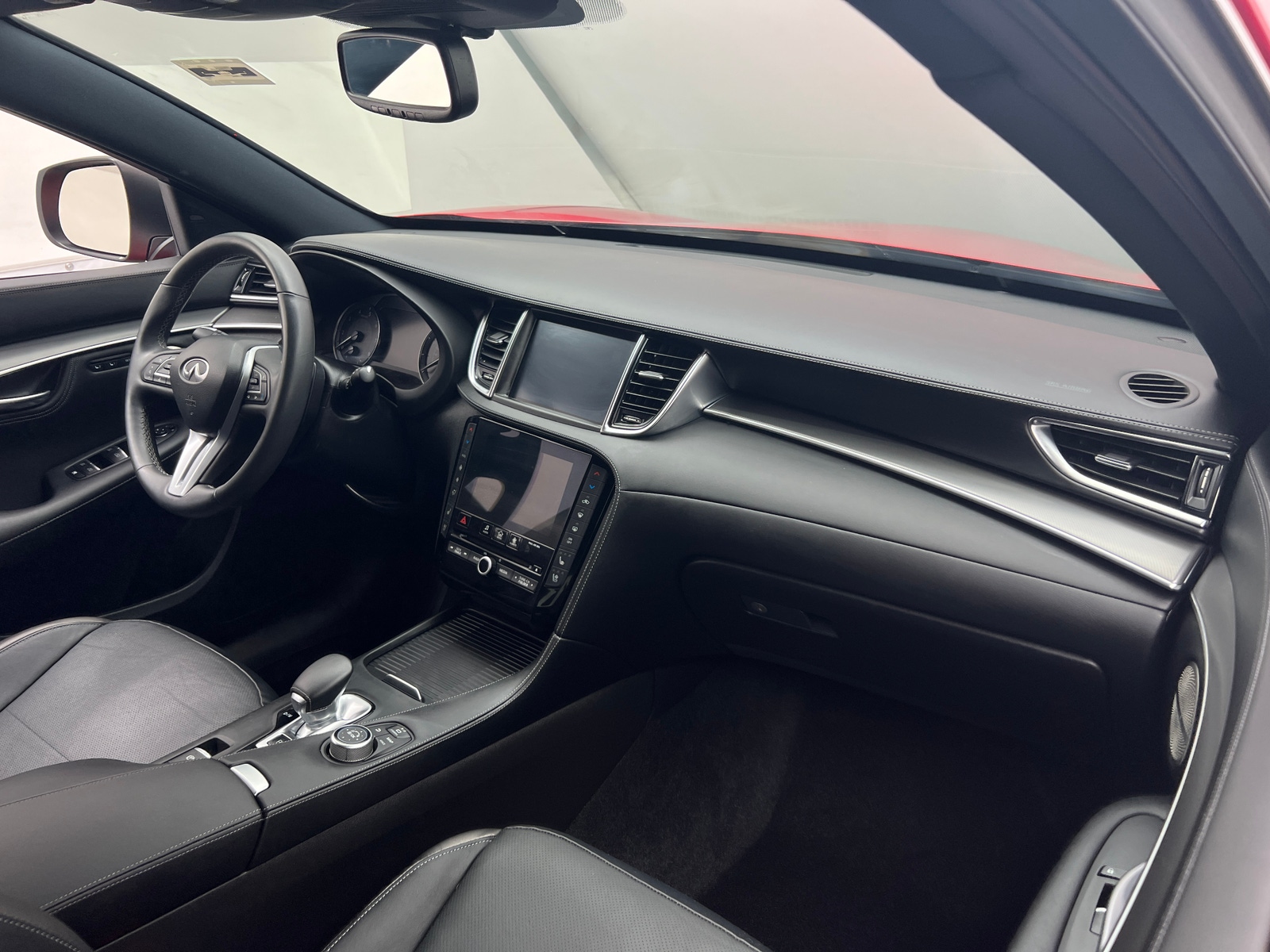 Thumbnail: 2023 INFINITI QX55 - 2
