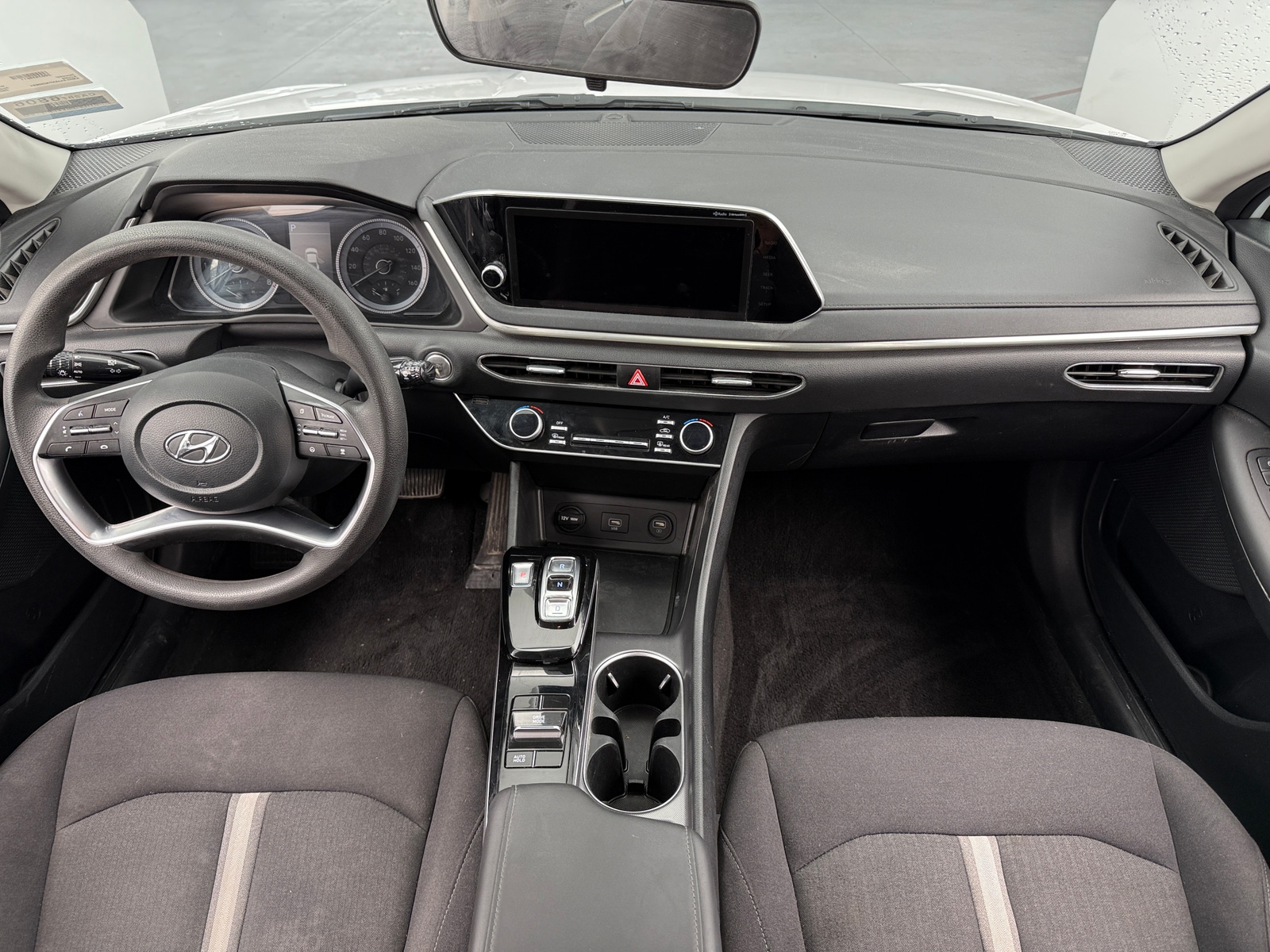 Thumbnail: 2023 Hyundai Sonata - 3