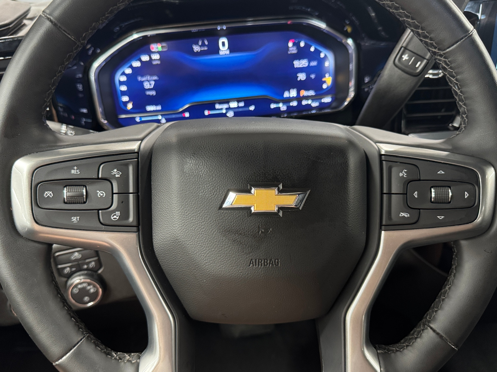 Thumbnail: 2024 Chevrolet Silverado 1500 - 5
