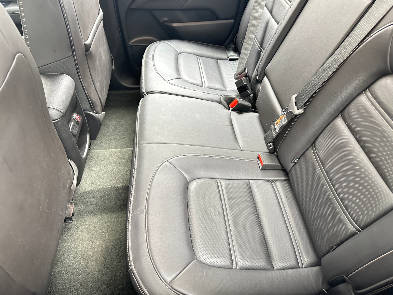 Thumbnail: 2018 GMC Canyon - 5