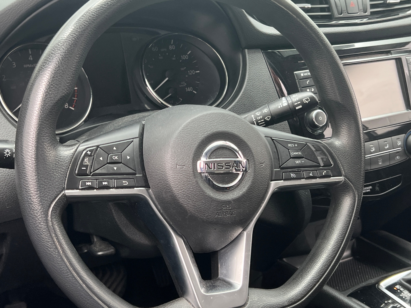 Thumbnail: 2019 Nissan Rogue Sport - 5