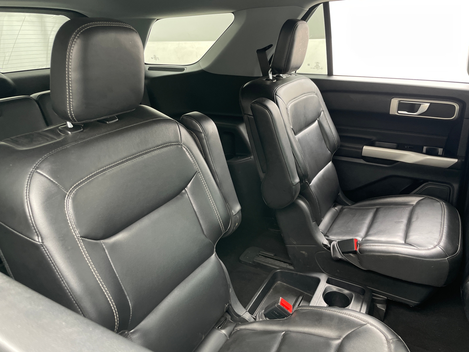 Thumbnail: 2021 Ford Explorer - 5