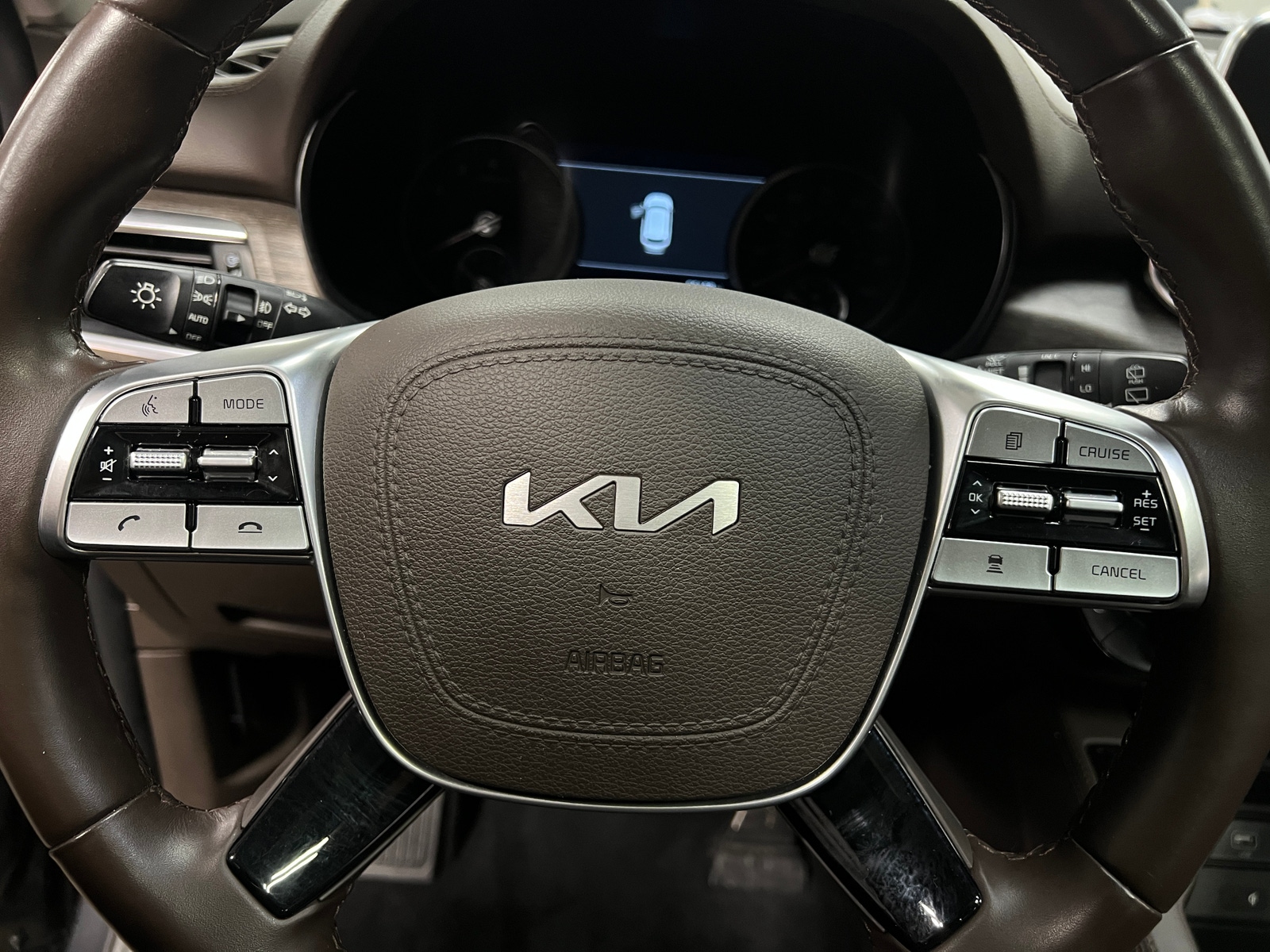 Thumbnail: 2022 Kia Telluride - 4
