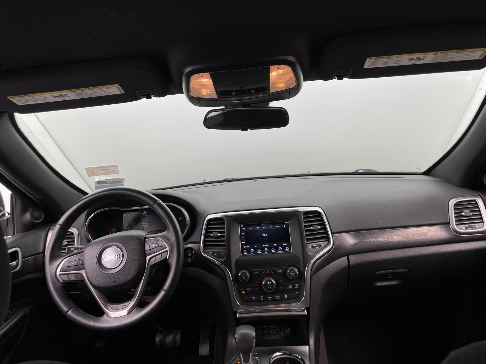 Thumbnail: 2018 Jeep Grand Cherokee - 3