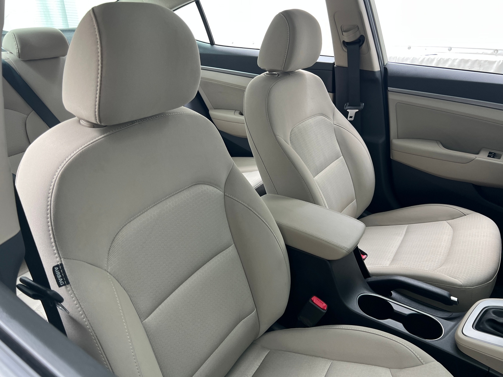 Thumbnail: 2017 Hyundai Elantra - 2