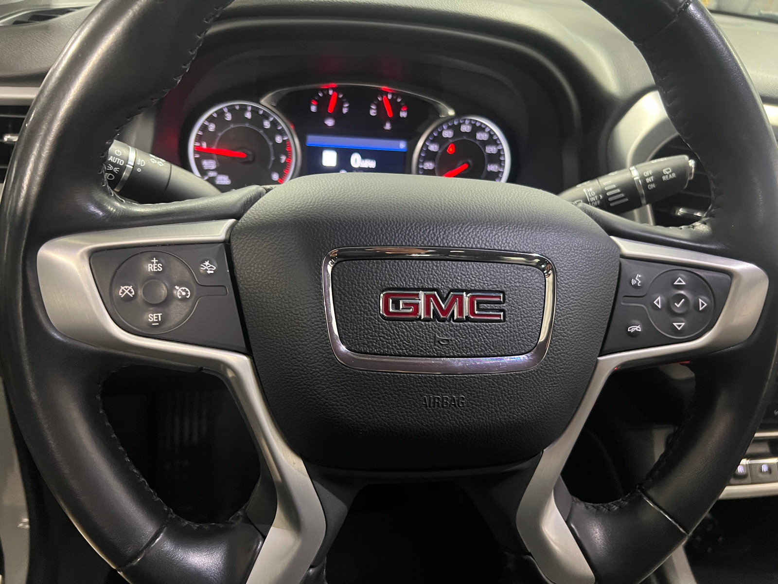 Thumbnail: 2021 GMC Acadia - 4