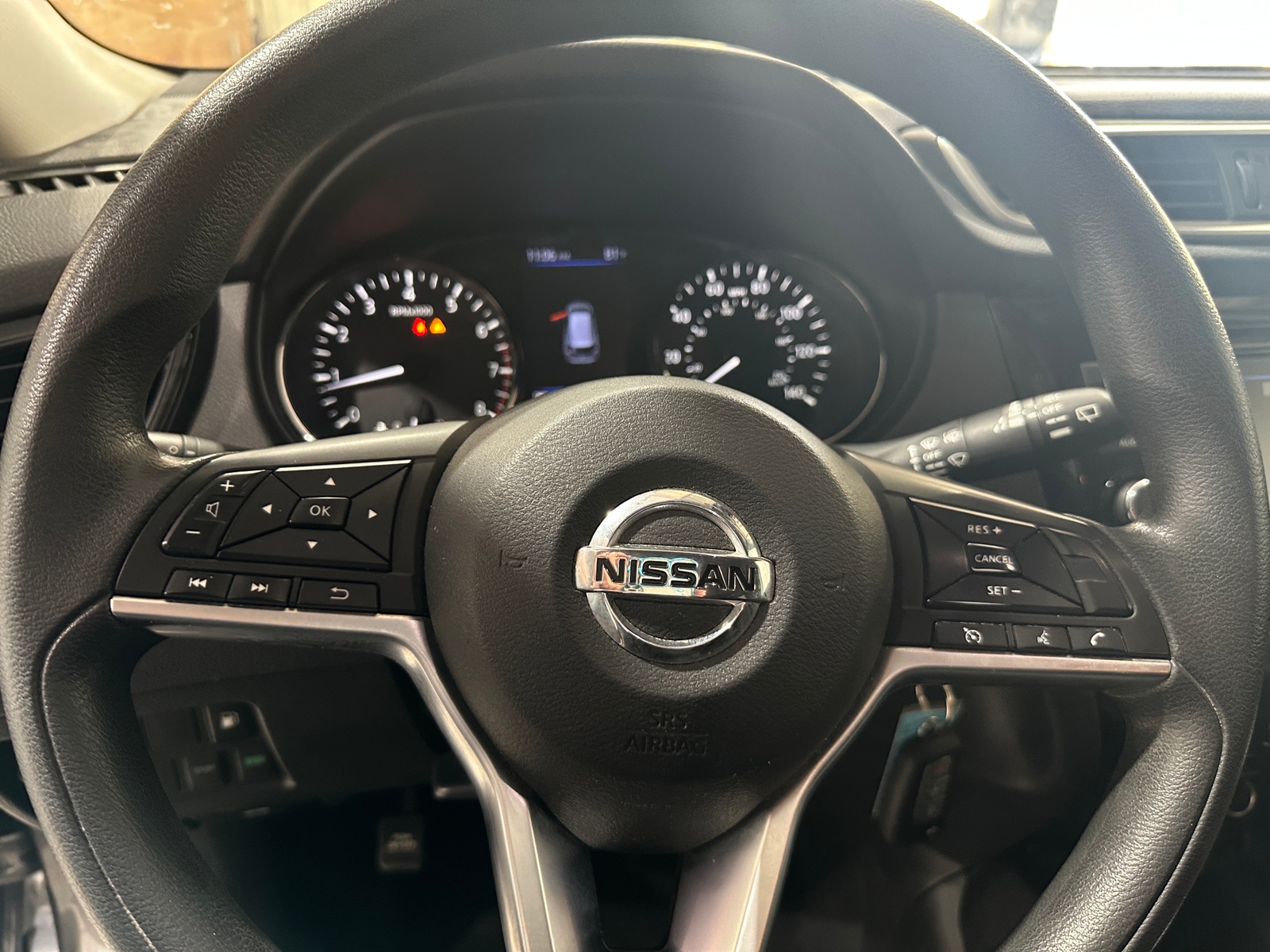 Thumbnail: 2020 Nissan Rogue - 5