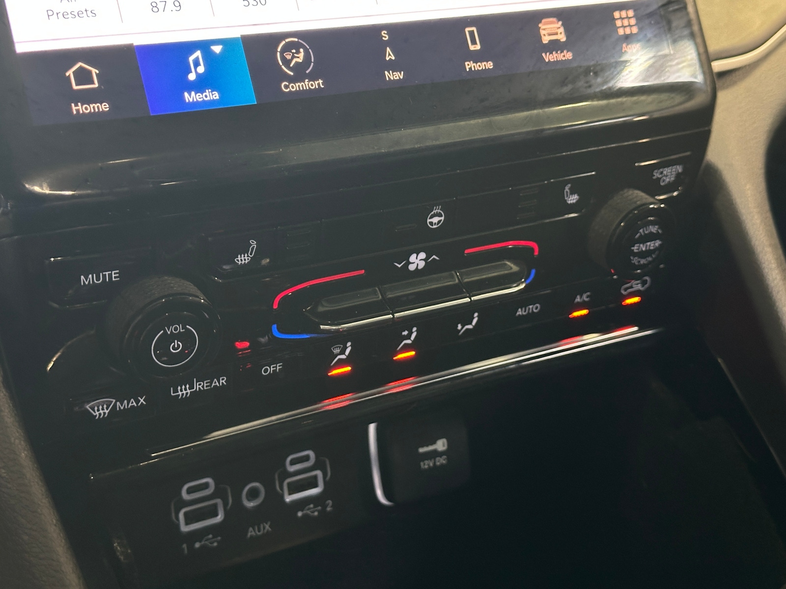Thumbnail: 2021 Jeep Grand Cherokee L - 3