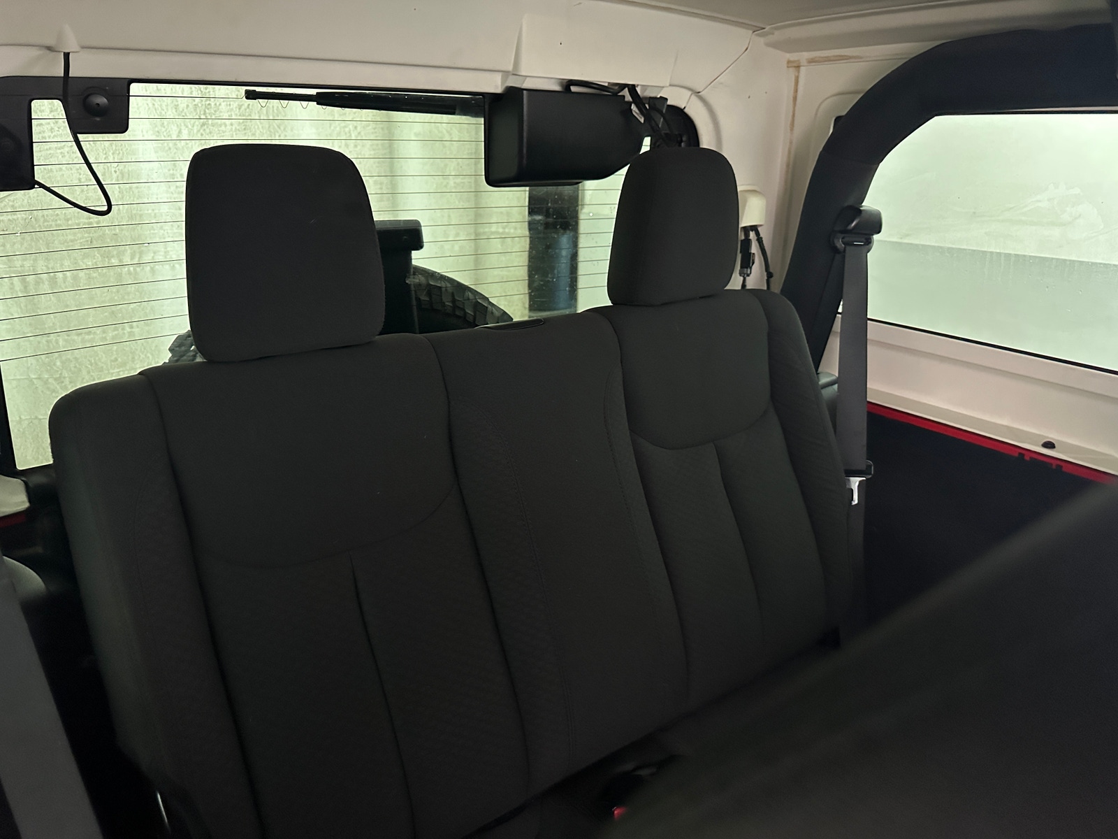 Thumbnail: 2016 Jeep Wrangler - 6