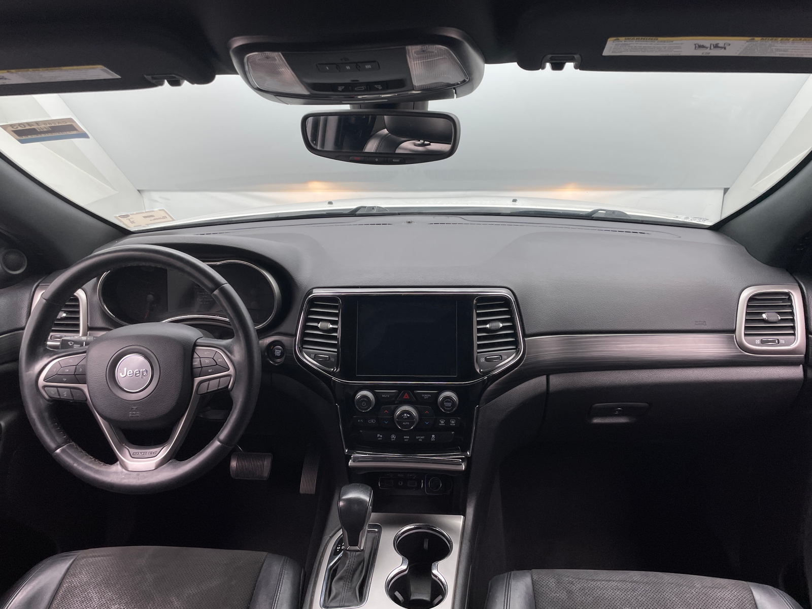 Thumbnail: 2019 Jeep Grand Cherokee - 3