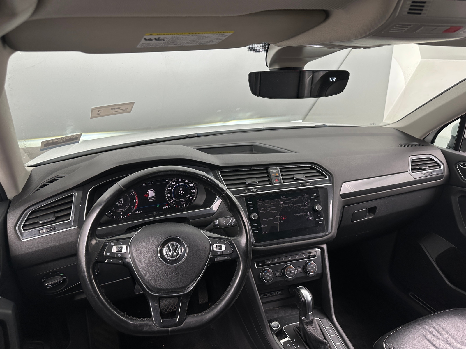 Thumbnail: 2019 Volkswagen Tiguan - 2
