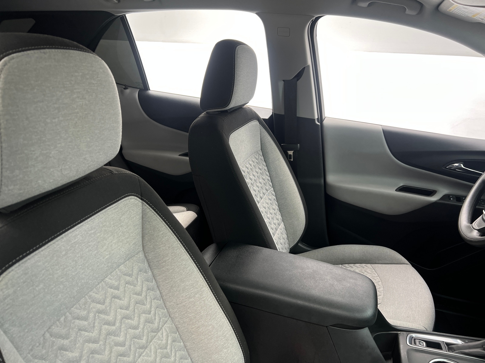 Thumbnail: 2024 Chevrolet Equinox - 2