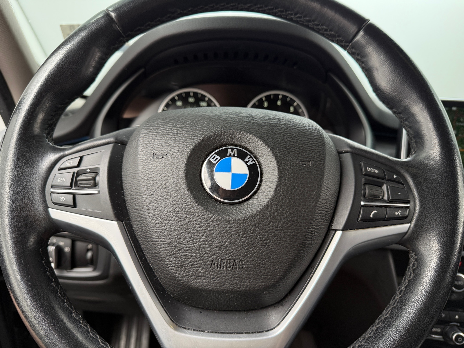 Thumbnail: 2015 BMW X5 - 4