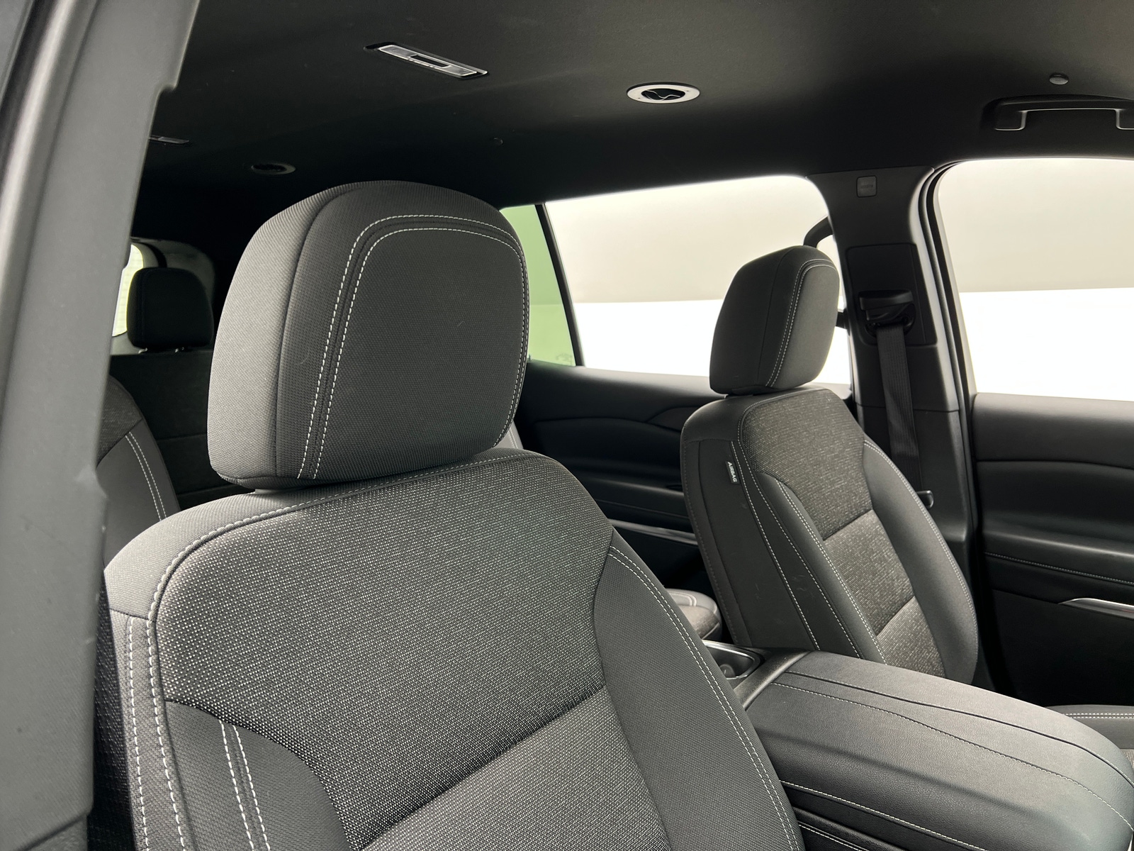 Thumbnail: 2025 Chevrolet Traverse - 2
