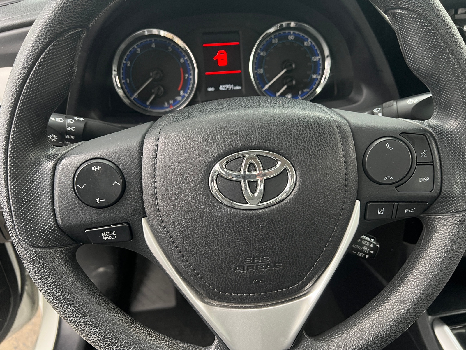 Thumbnail: 2017 Toyota Corolla - 5