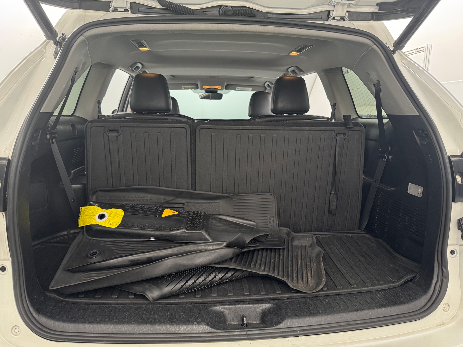 Thumbnail: 2019 Toyota Highlander - 6