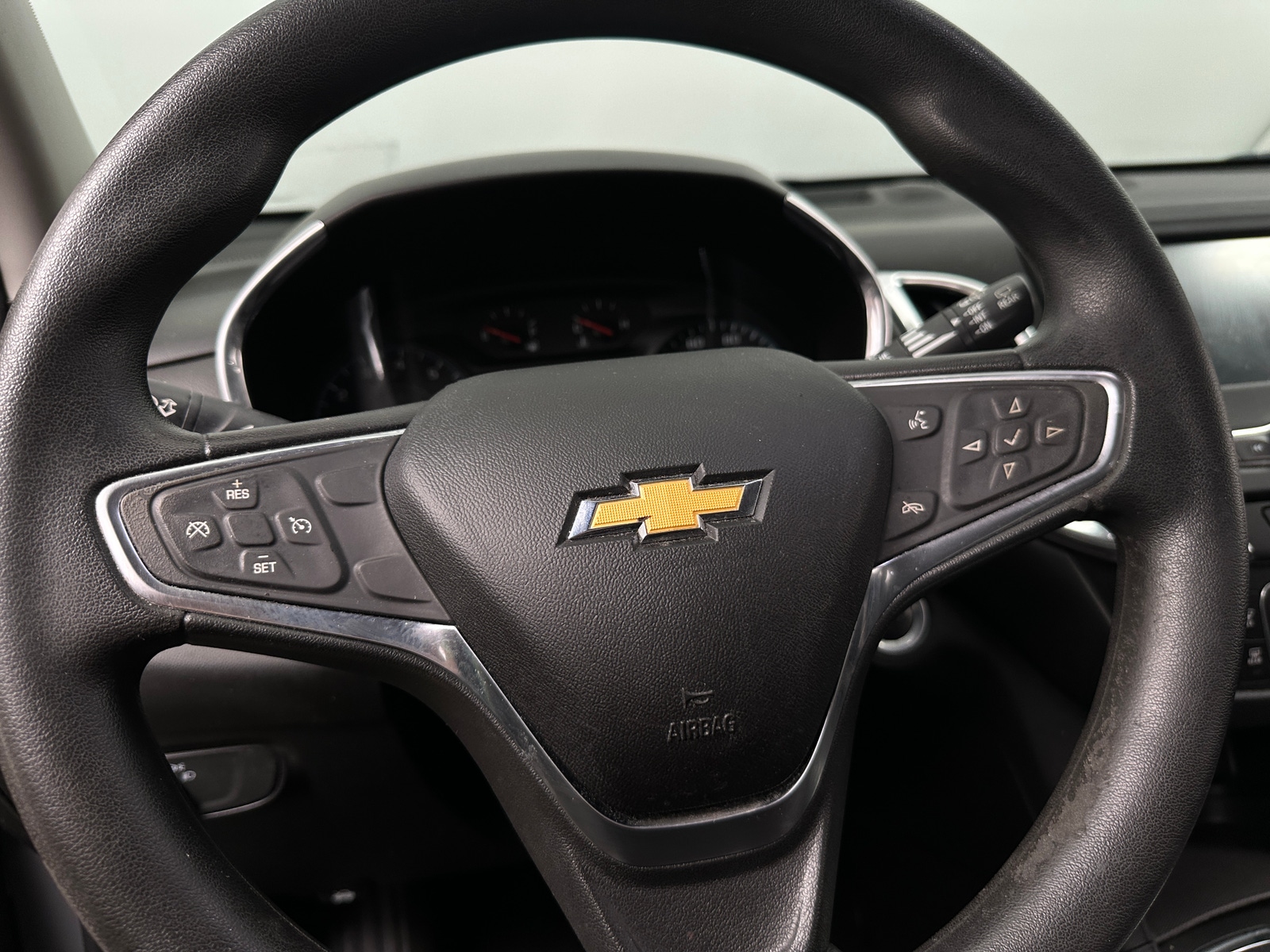 Thumbnail: 2018 Chevrolet Equinox - 5