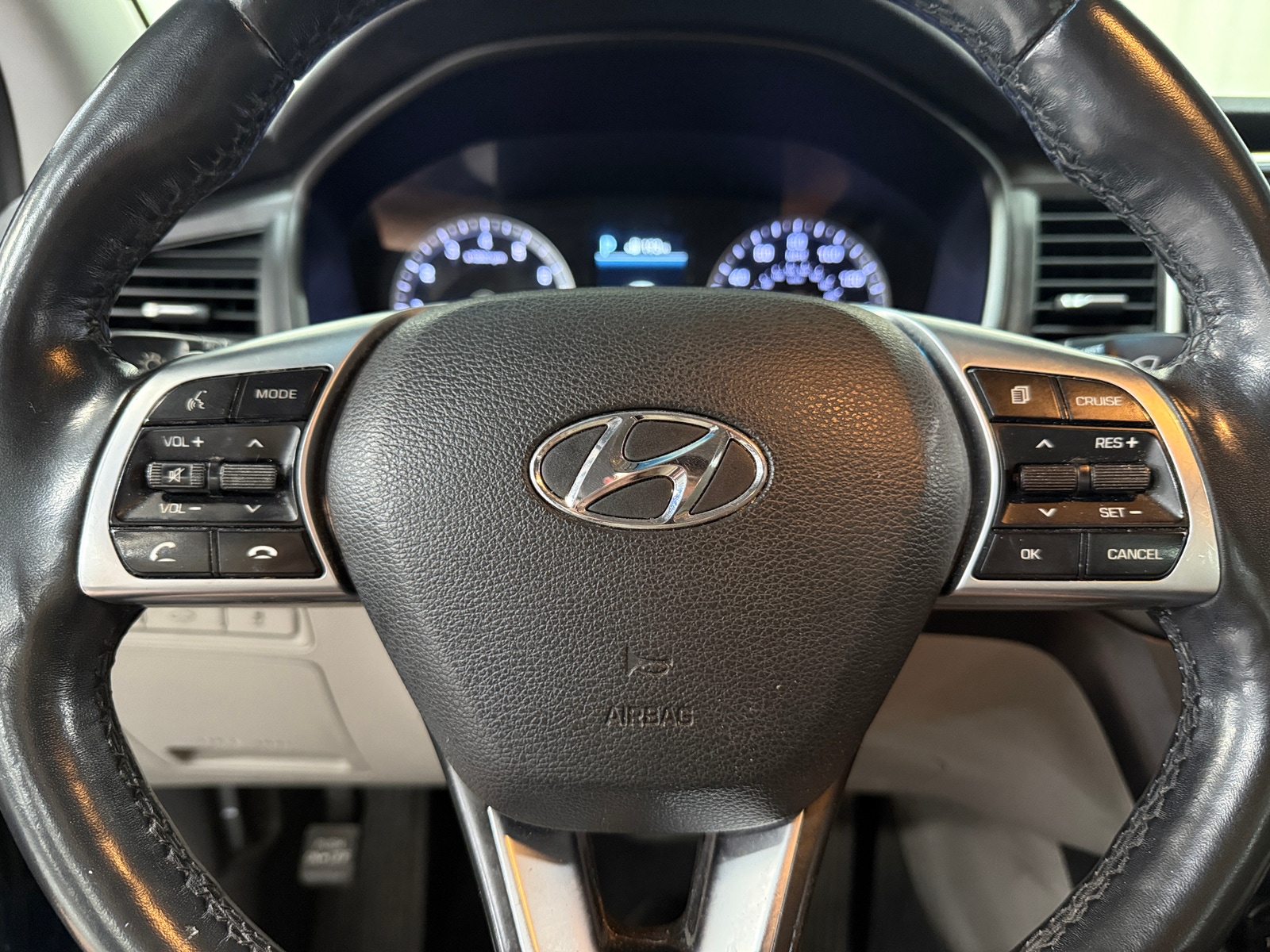 Thumbnail: 2019 Hyundai Sonata - 5