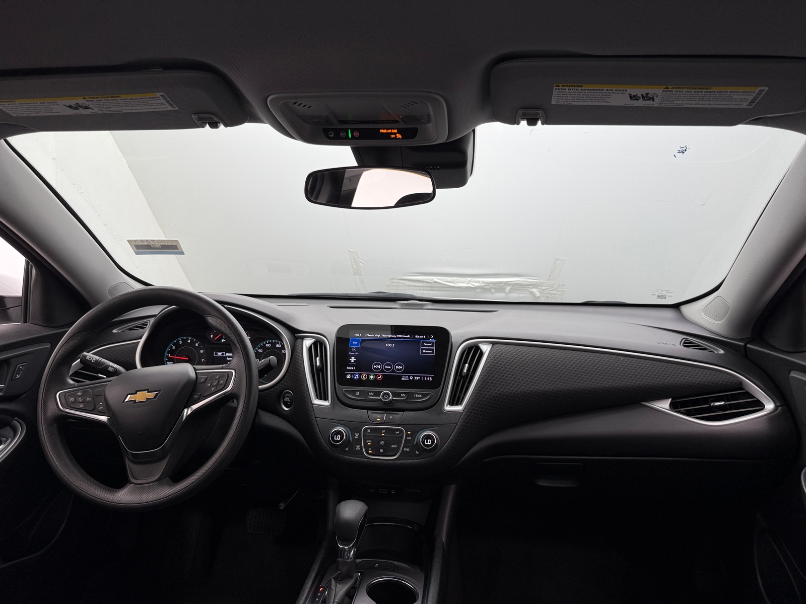 Thumbnail: 2023 Chevrolet Malibu - 3