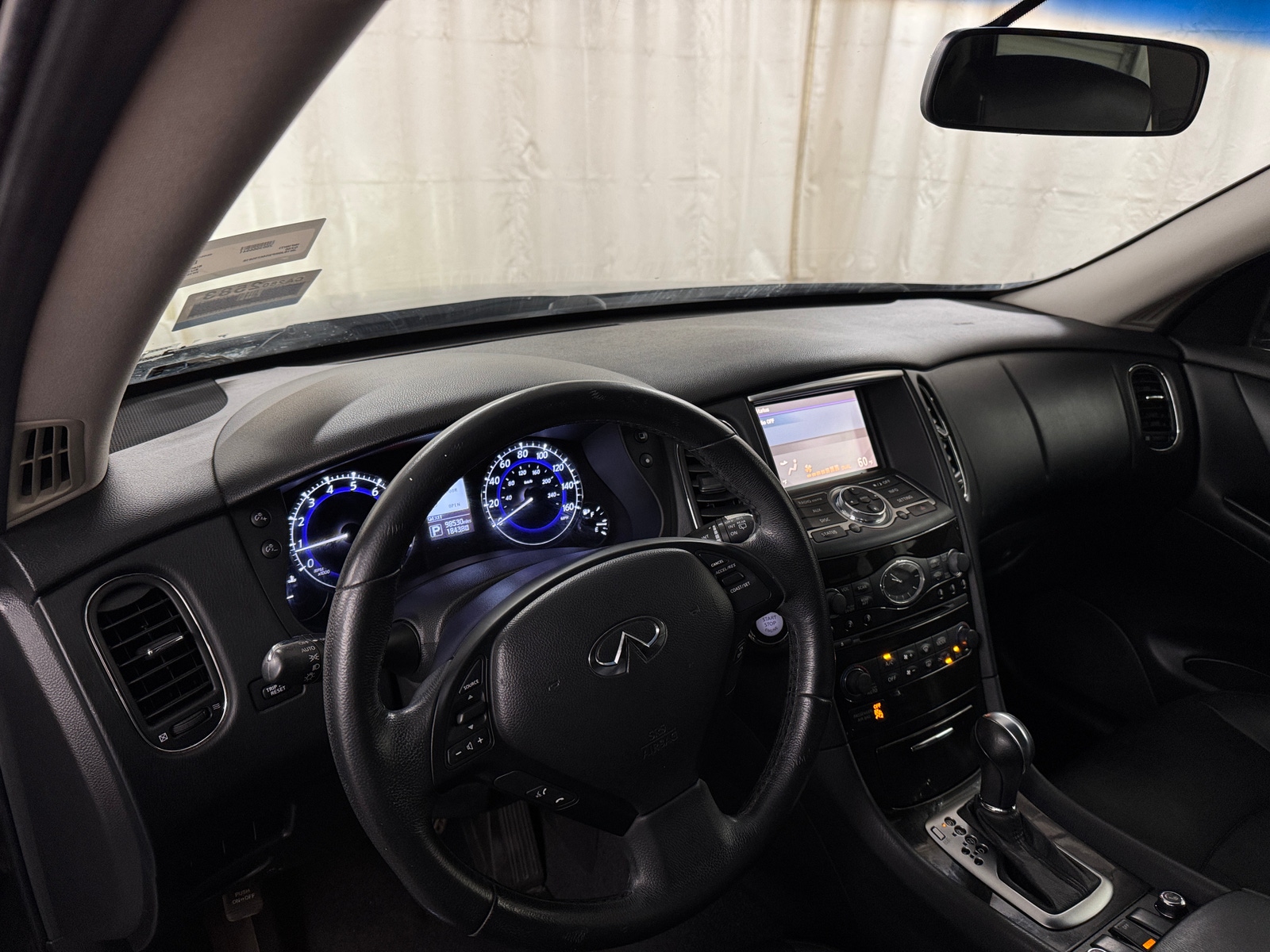 Thumbnail: 2016 INFINITI QX50 - 2