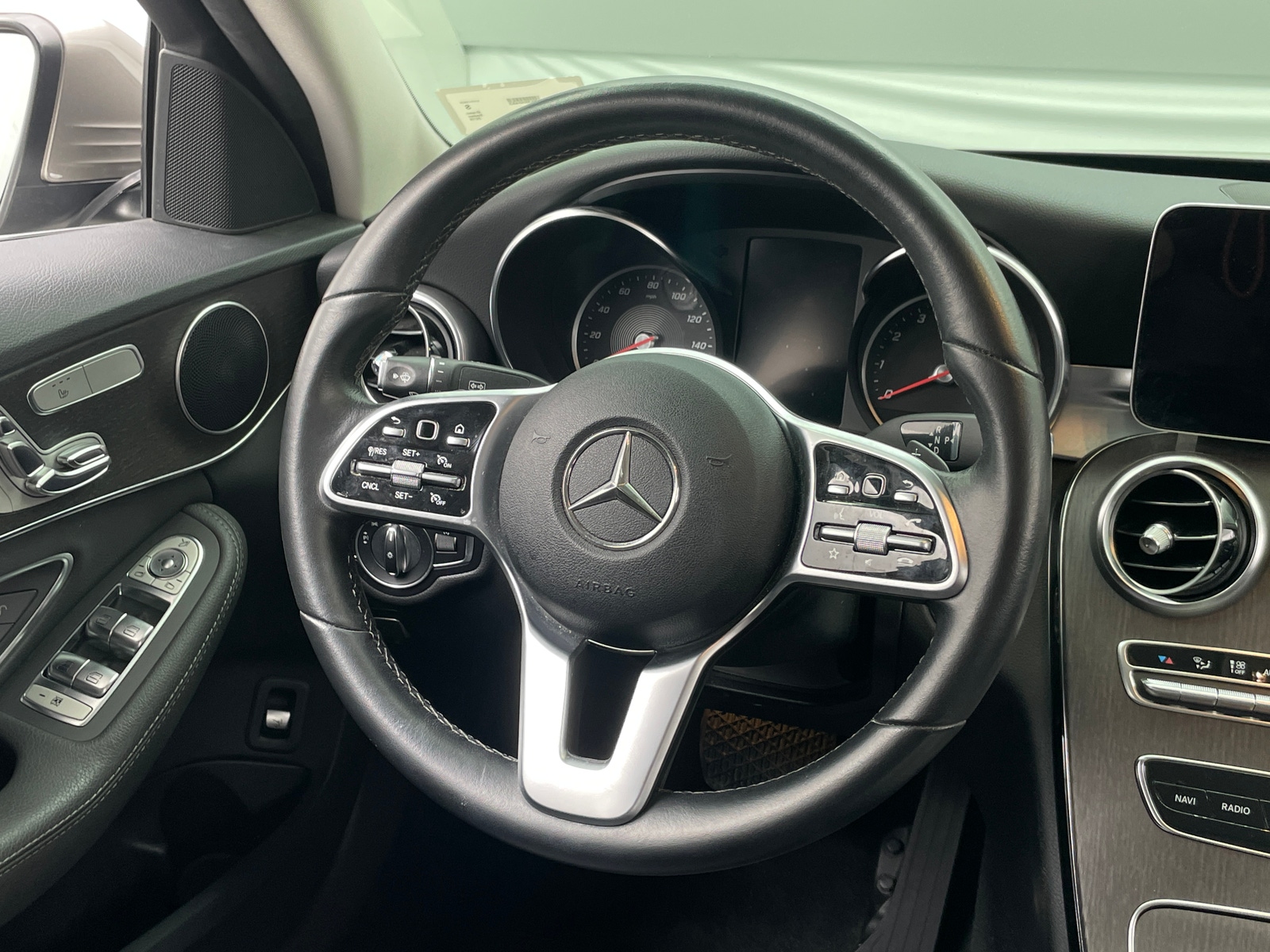 Thumbnail: 2019 Mercedes-Benz C-Class - 4