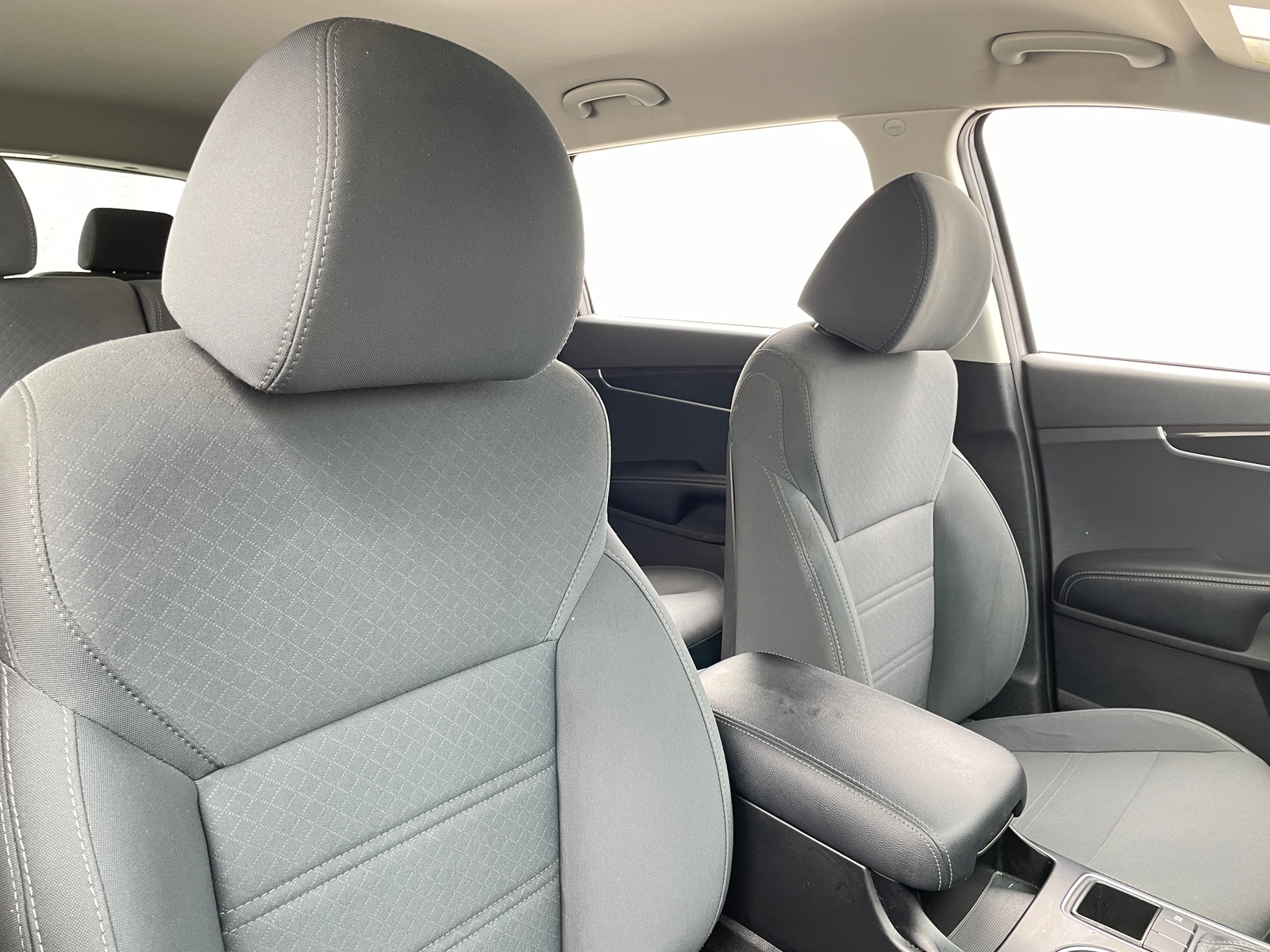 Thumbnail: 2019 Kia Sorento - 2
