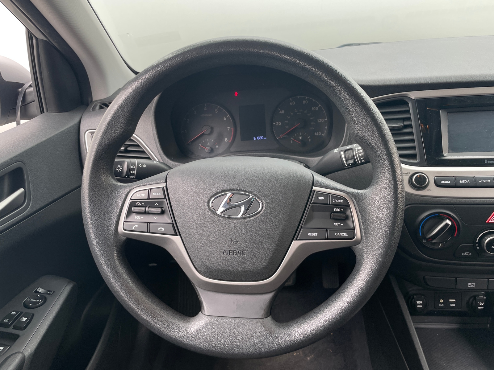 Thumbnail: 2019 Hyundai Accent - 5