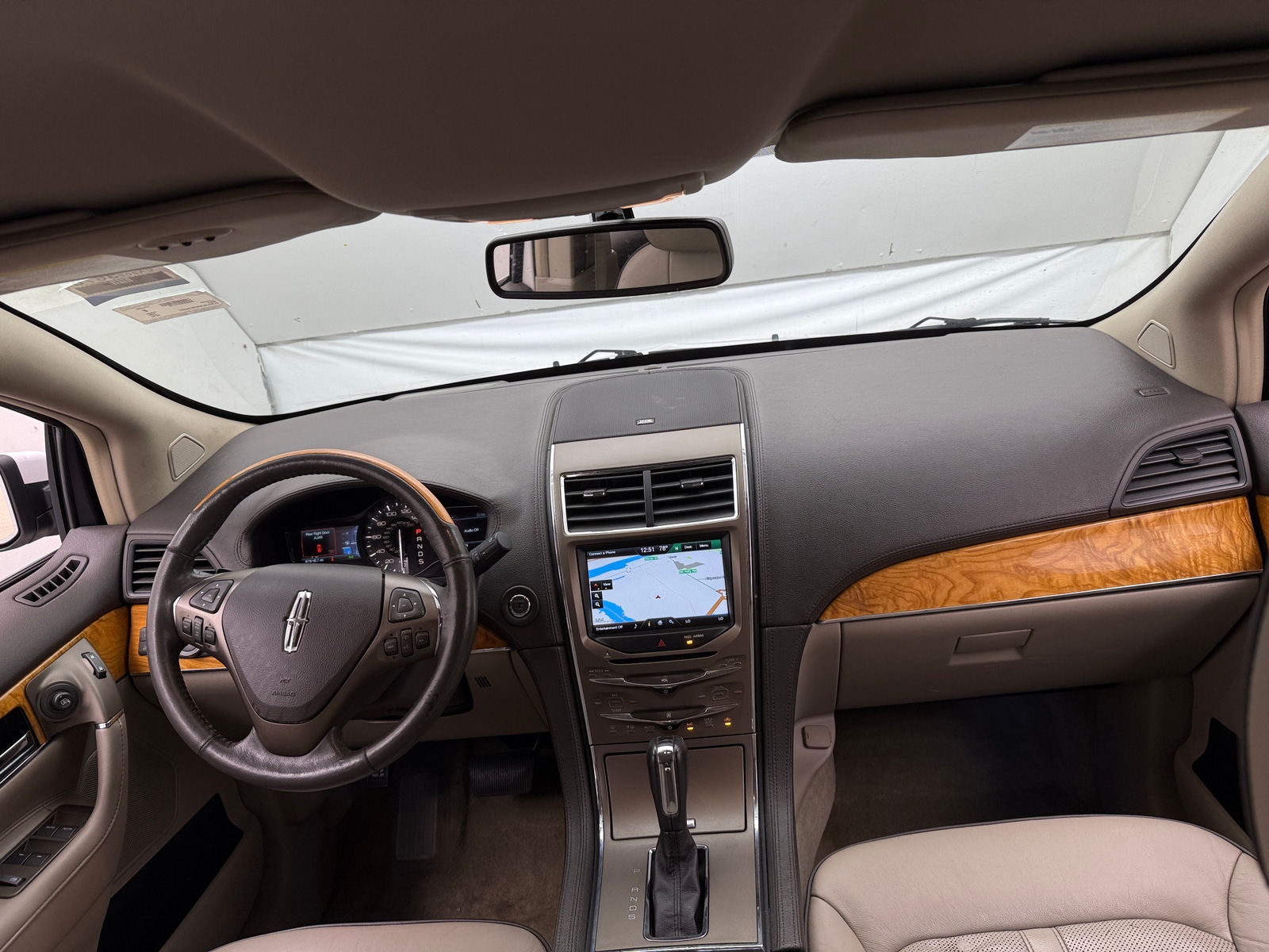 Thumbnail: 2015 Lincoln MKX - 2